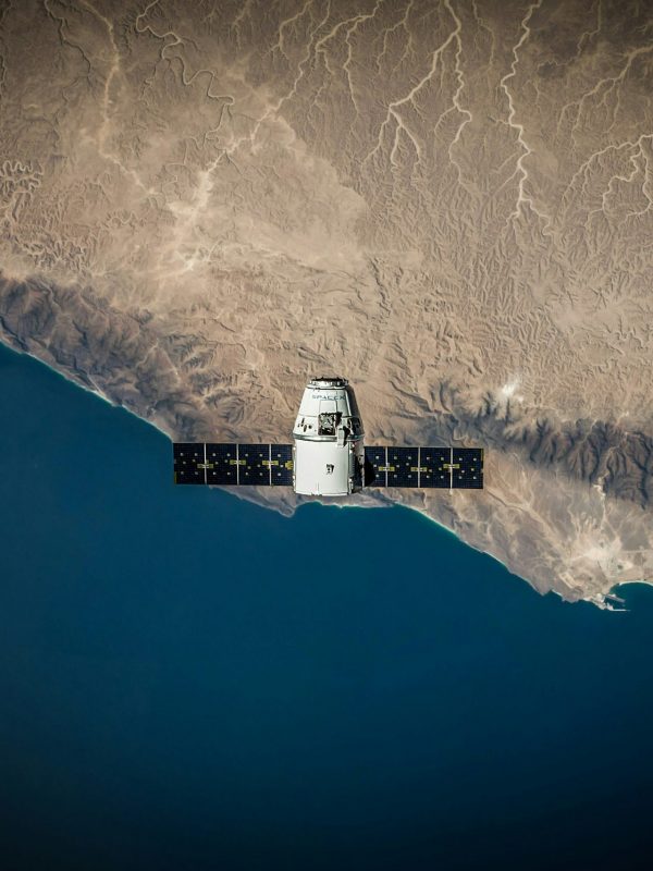 SpaceX-Starlink-nomadas-digitales SpaceX-Starlink-nomadas-digitales
